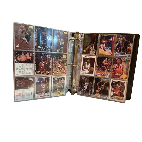 VTG Card Binder w/ Assorted Basketball & Hockey Cards, approx 609 cards - Picture 8 of 13